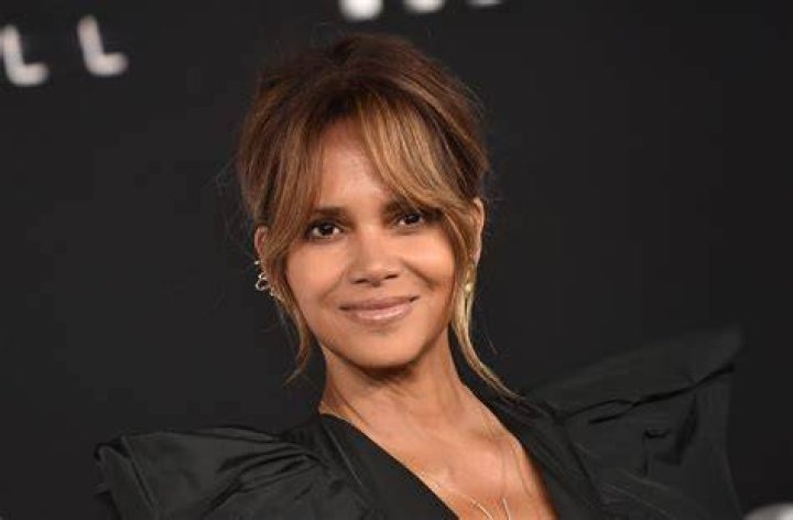 50 Famous Women Proud of Their Bodies — Celebwell