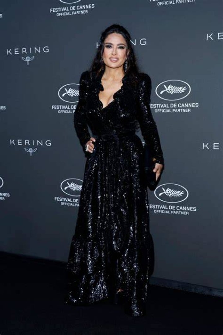 7 Weight Loss Secrets From Salma Hayek — Celebwell