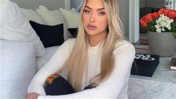 Anastasia ‘Stassie’ Karanikolaou Partners With DoorDash For Coronavirus DoYourPart Challenge