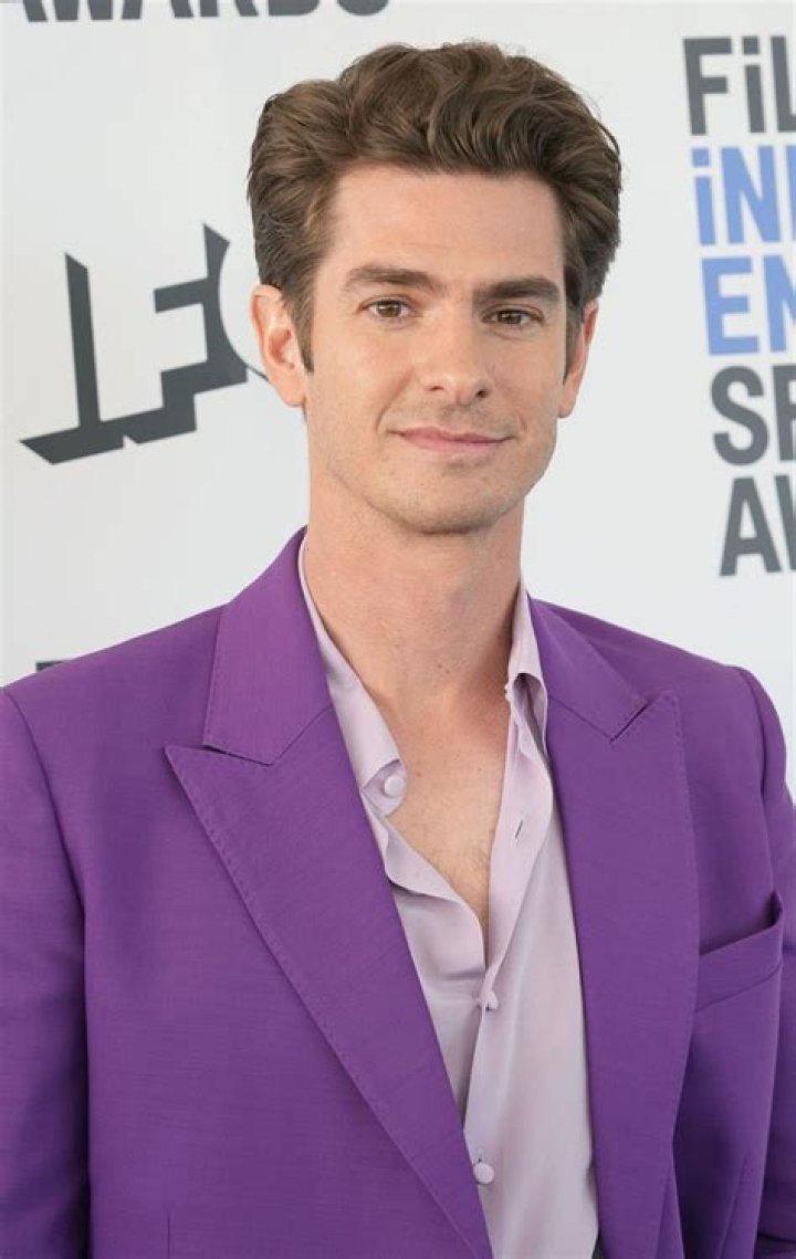 Andrew Garfield Body Measurements Height Weight Age Facts Family
