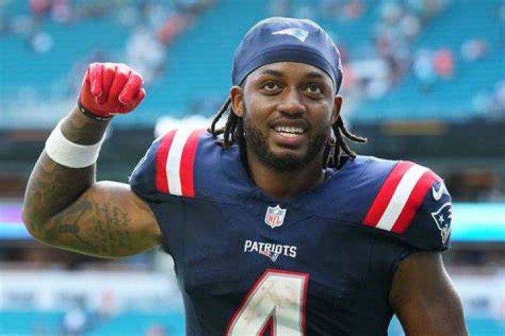 Antonio Gibson contract, salary and net worth explored