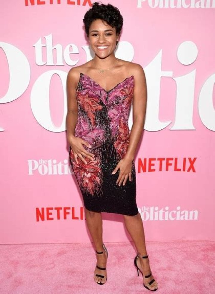 Ariana DeBose Height Weight Shoe Size Measurements Family