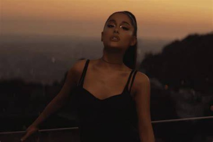 Ariana Grande Apologizes To Pete Davidson For Still Loving Mac Miller On New Album
