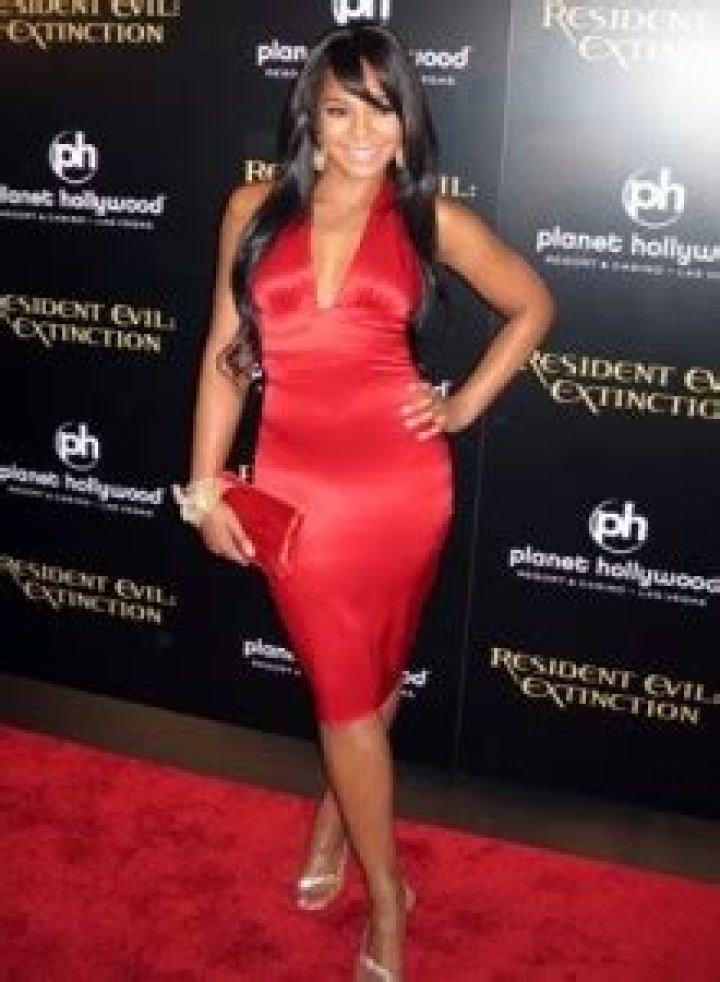 Ashanti Body Measurements Height Weight Bra Size Statistics Bio