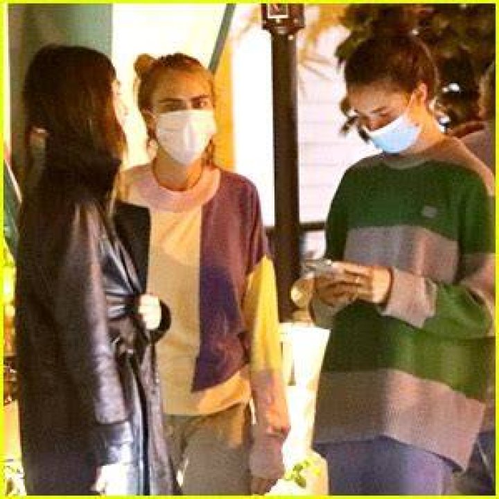 Cara Delevingne Reportedly Staying Single As She Spends More Time With The Qualley Sisters