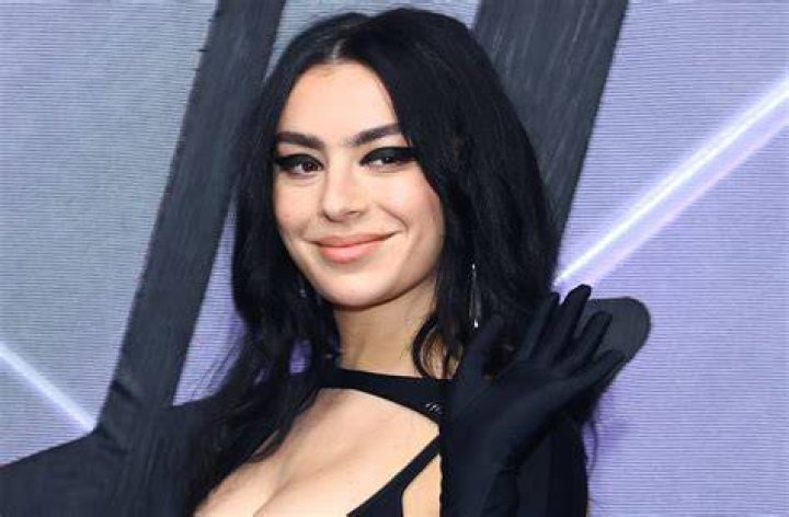 Charli XCX in Bathing Suit Says "I Might Move Back" — Celebwell