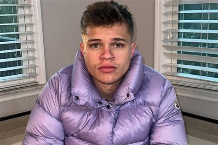 Chris Travels net worth, income and estimated earnings of Youtuber channel
