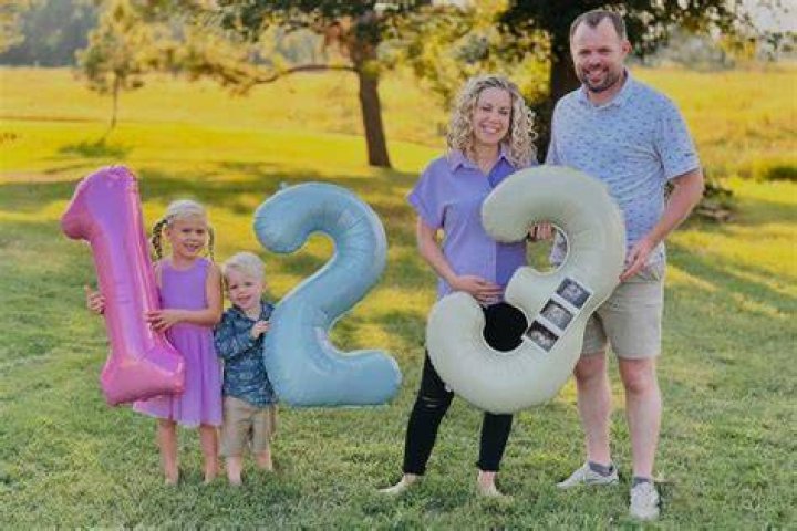 Counting On John David Duggar And Abbie Grace Burnett Celebrate 5 Month Anniversary, Where Is The Baby Announcement?