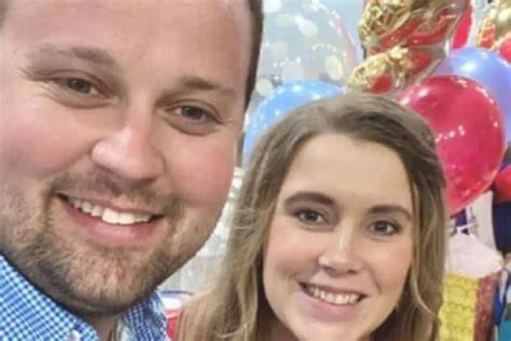 Counting On – Josh Duggar Makes A Rare Appearance On Wife Anna’s Instagram To Celebrate Her 32nd Birthday