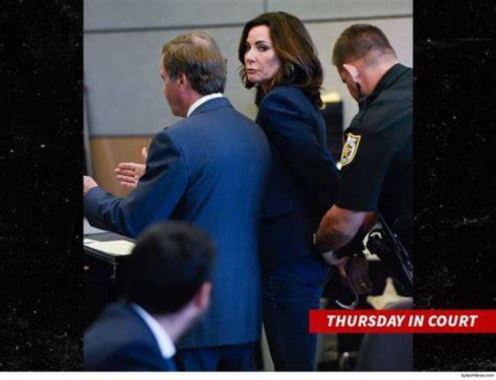 Delusional RHONY LuAnn De Lesseps Accused Of Theft