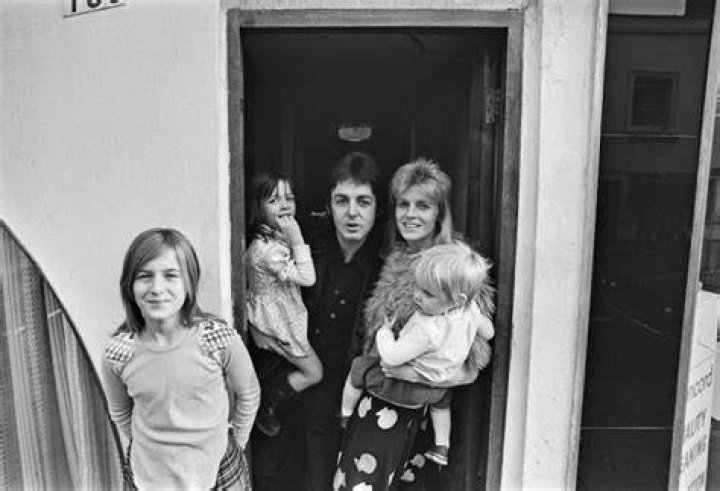 Did Paul McCartney have a baby with Heather Mills?