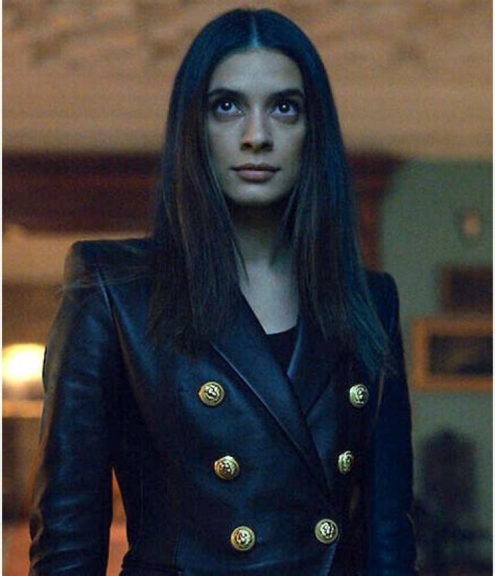 Does Jackie Come Back To Life In Locke And Key? – Celebrity