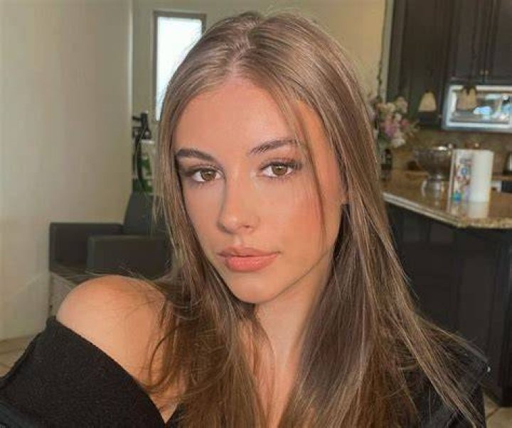 Eva Cudmore – Bio, Facts, Family Life, Career