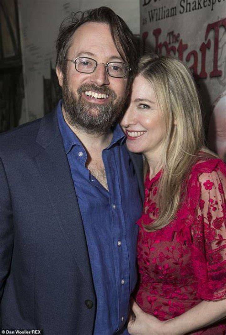 Ewan Mitchell parents: Meet Sean Benn and Mrs. Benn