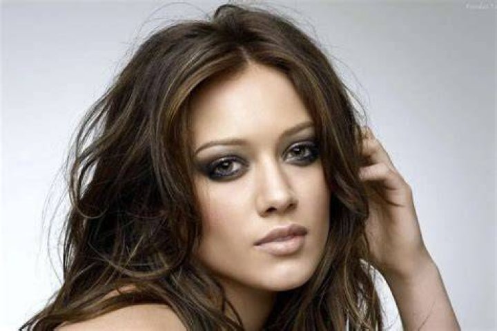 Hillary Duff Shares The One Weird Thing Her Daughter Likes To Do