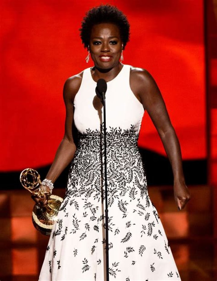 How much is Viola Davis' husband worth?