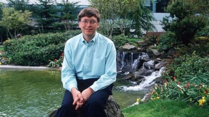 
How Much Money Does Bill Gates Make? Latest Income Salary
