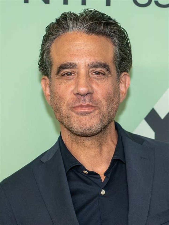 
How Much Money Does Bobby Cannavale Make? Latest Income Salary
