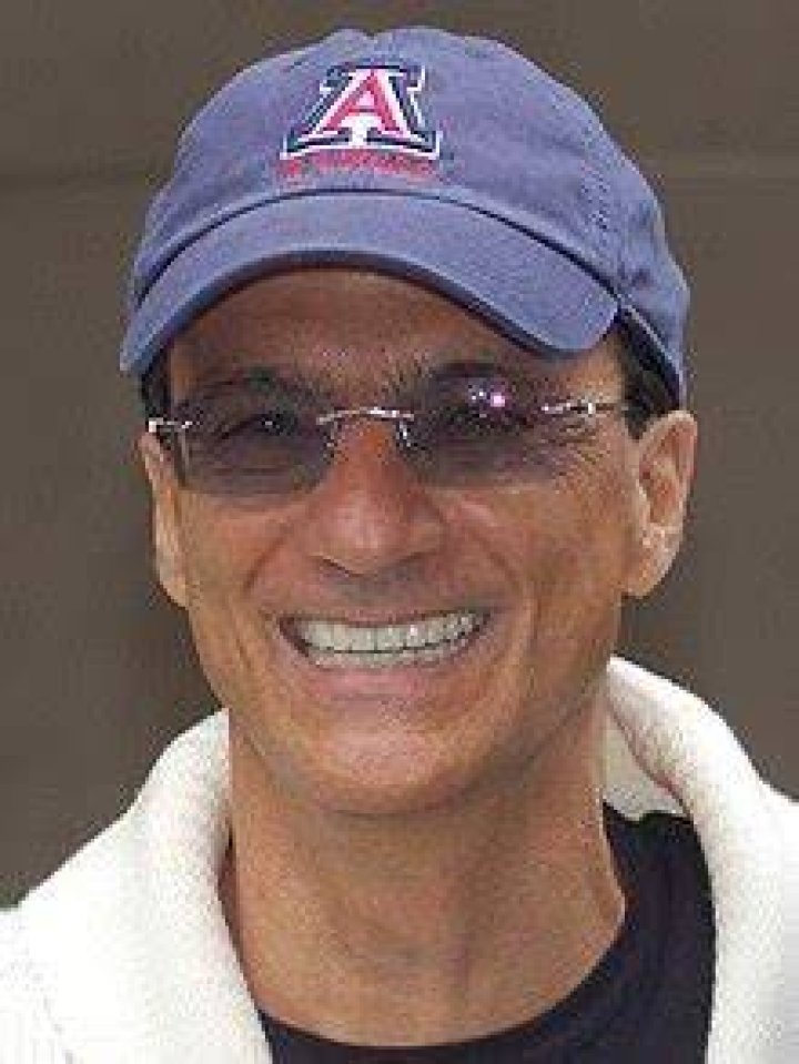 
How Much Money Does Jimmy Iovine Make? Latest Income Salary
