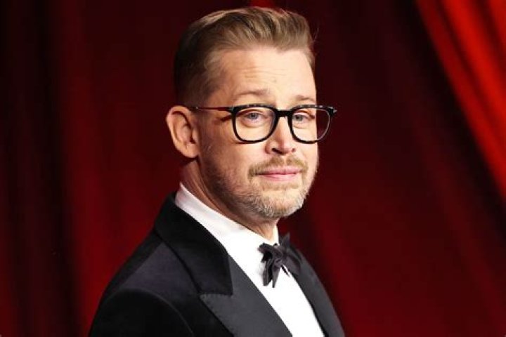 
How Much Money Does Macaulay Culkin Make? Latest Income Salary

