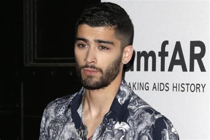  How Much Money Does Zayn Malik Make? Latest Income Salary

