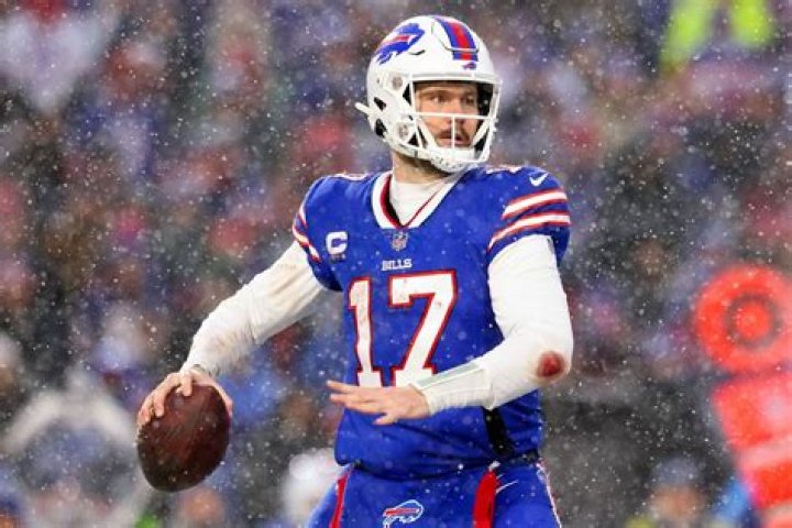 How tall is Josh Allen?