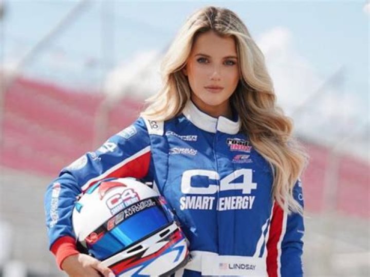 IndyCar Racer Lindsay Brewer In Workout Gear Had a “Great Day” — Celebwell