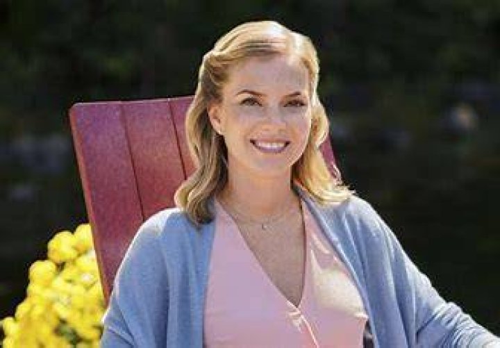 Is Cindy Busby related to Gary Busby?