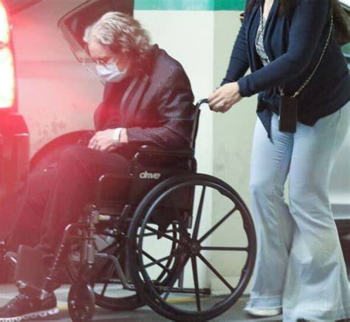 Is Cooper Manning In A Wheelchair? – Celebrity