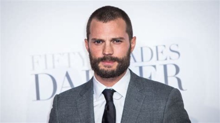 Jamie Dornan Biography - Facts, Childhood, Family Life & Achievements