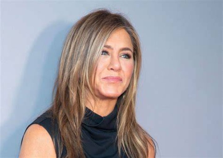 Jennifer Aniston Reveals She Likes To Re-Watch ‘Friends’ Episodes And Bloopers!