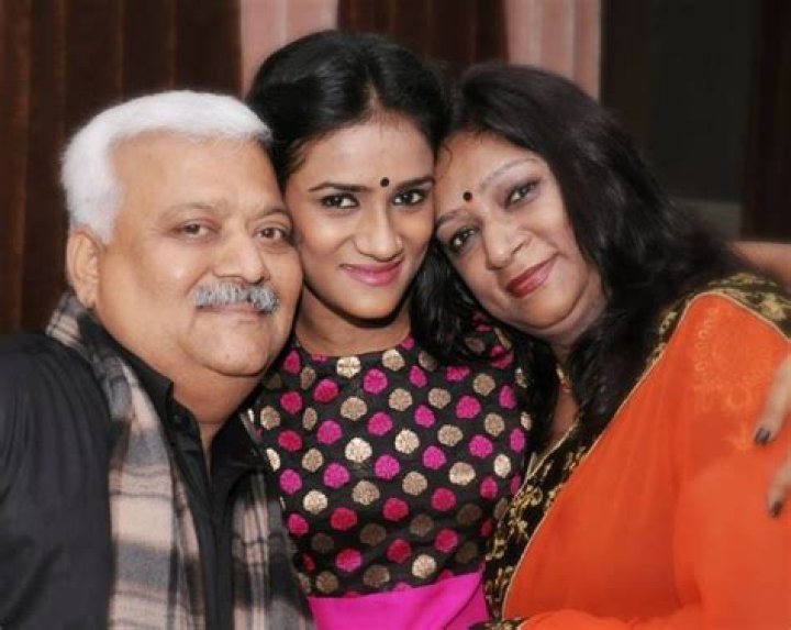 Jia Vaidya Age, Parents, Height, Dance, Education & More