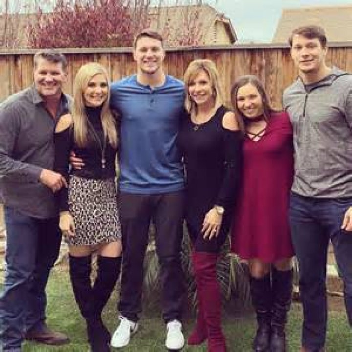 Jonathan Allen family, wife, children, parents, siblings