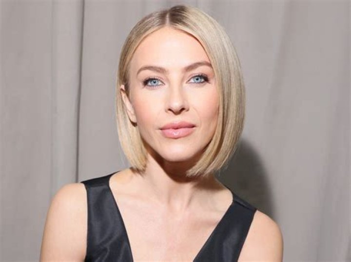 Julianne Hough In Black Two-Piece Workout Gear Says “Whatever It Takes!”