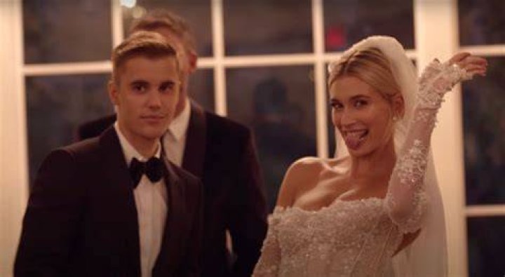 Justin Bieber And Hailey Baldwin In ‘No Rush’ To Have Traditional Nuptials After Courthouse Wedding – Here’s Why!