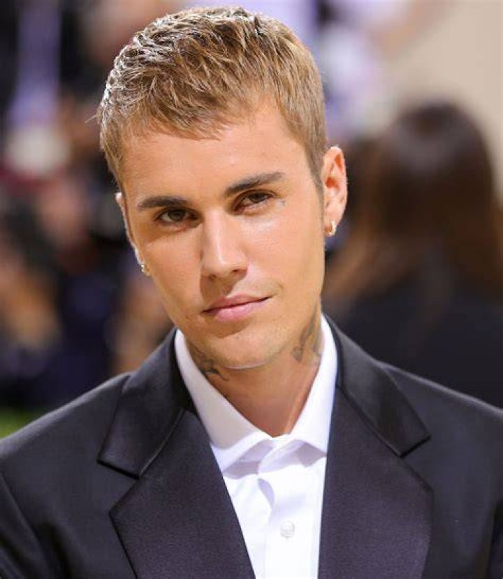 Justin Bieber Confesses He’s Been ‘Struggling A Lot’ With Depression – Asks People To Pray For Him