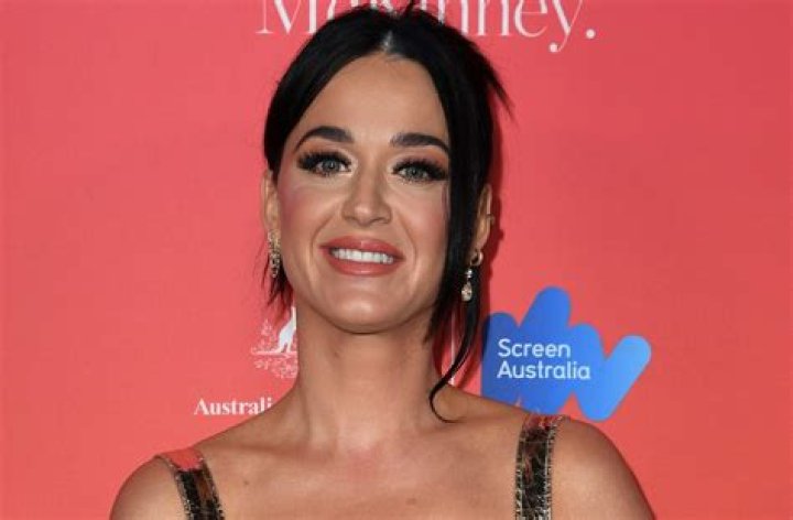 Katy Perry in Bathing Suit is "Beautiful" — Celebwell