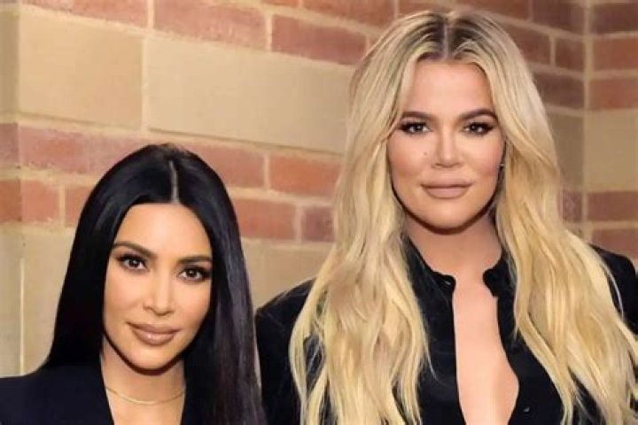 KUWK: Khloe Kardashian Shows Support To Sister Kim Amid Her Taylor Swift Feud Being Reignited!