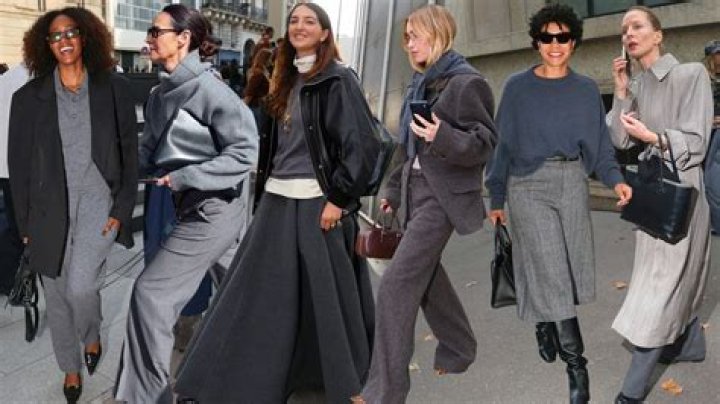 Kyra Sedgwick In Aviator Nation Workout Gear Says “Embrace the Groutfit”
