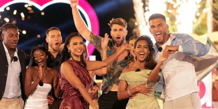 Molly Marsh Wiki, Bio, height, boyfriend, parents, siblings, Love Island 2023, occupation, IG, net worth