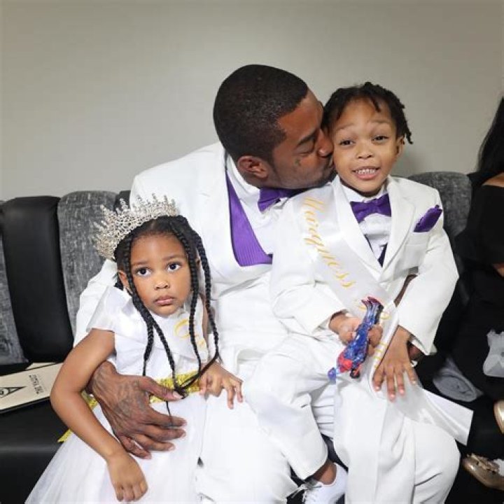 Momma Dee children: Jasmine Brown, Lil Scrappy