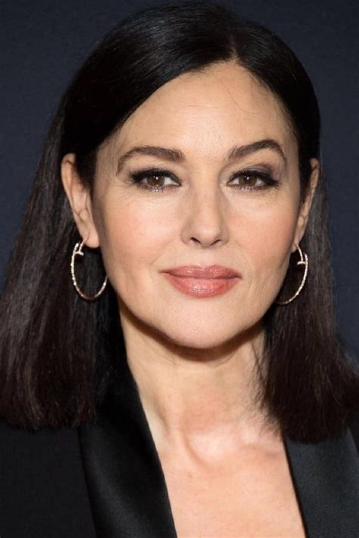 Monica Bellucci Biography - Facts, Childhood, Family Life & Achievements