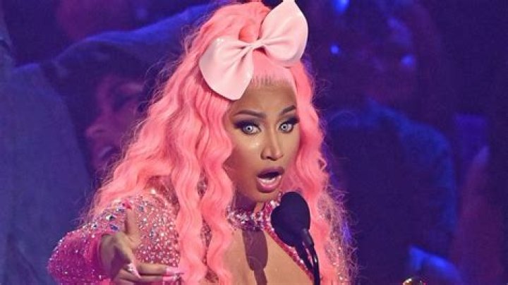 Nicki Minaj Slams Miley Cyrus – Calls Her A ‘Perdue Chicken’ And Says Other NSFW Things!