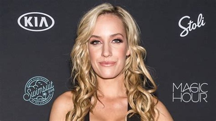 Paige Spiranac in Bathing Suit Talks “Confidence” — Celebwell