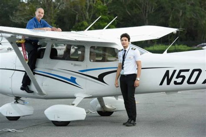 Patrick Ford Dies From Heart Attack, Newly hired Envoy Air pilot Captain