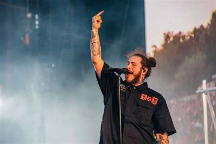Post Malone Hits 10-Week Milestone Atop The Billboard Artist 100 With Hollywood’s Bleeding