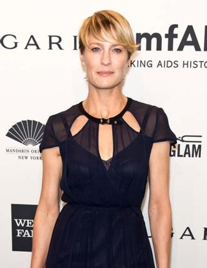 Robin Wright Body Measurements Height Weight Bra Size Vital Stats Facts