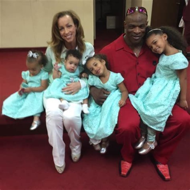 Ronnie Coleman family, wife, children, parents, siblings