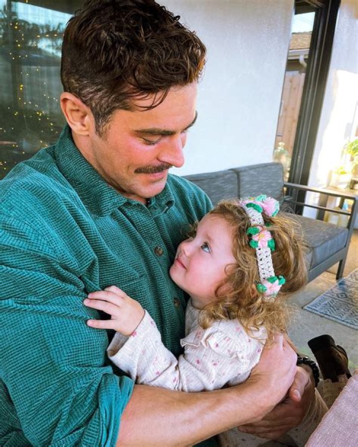 Ryan Kiera Armstrong Wiki, Age, Birthday, Parents, Height, Net Worth & More