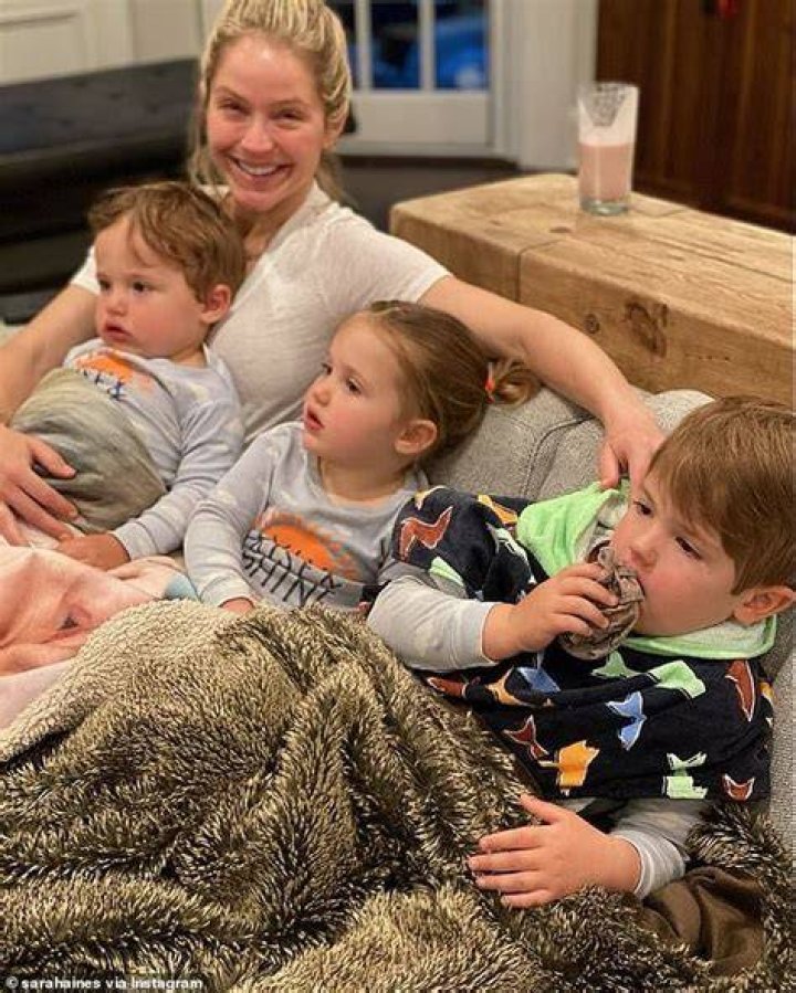 Sara Haines family, husband, children, parents, siblings